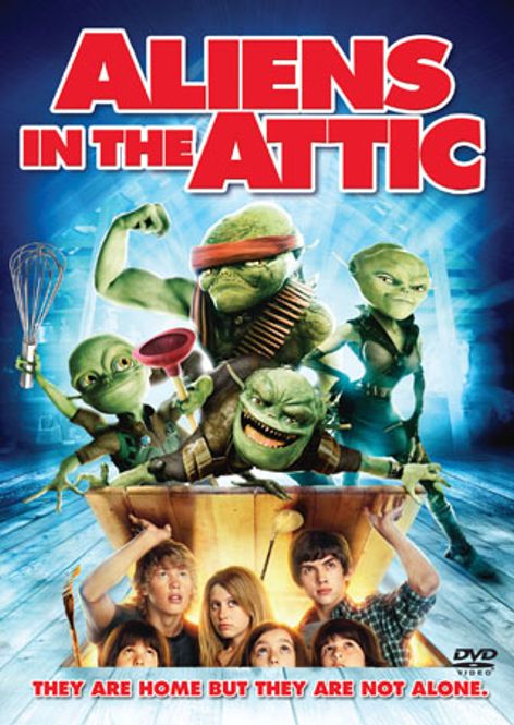 Huvudbild Aliens In the Attic (dvd) beg